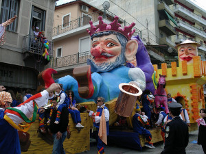 Патры # Наикрупнейший карнавал в Греции - Патрский карнавал-pic01