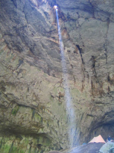 Болгария # Мистические пещеры Болгарии – Места силы-pic02